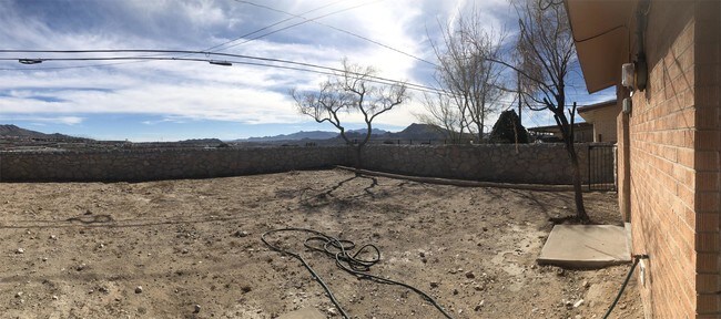 Building Photo - 504 Ridgemont Dr