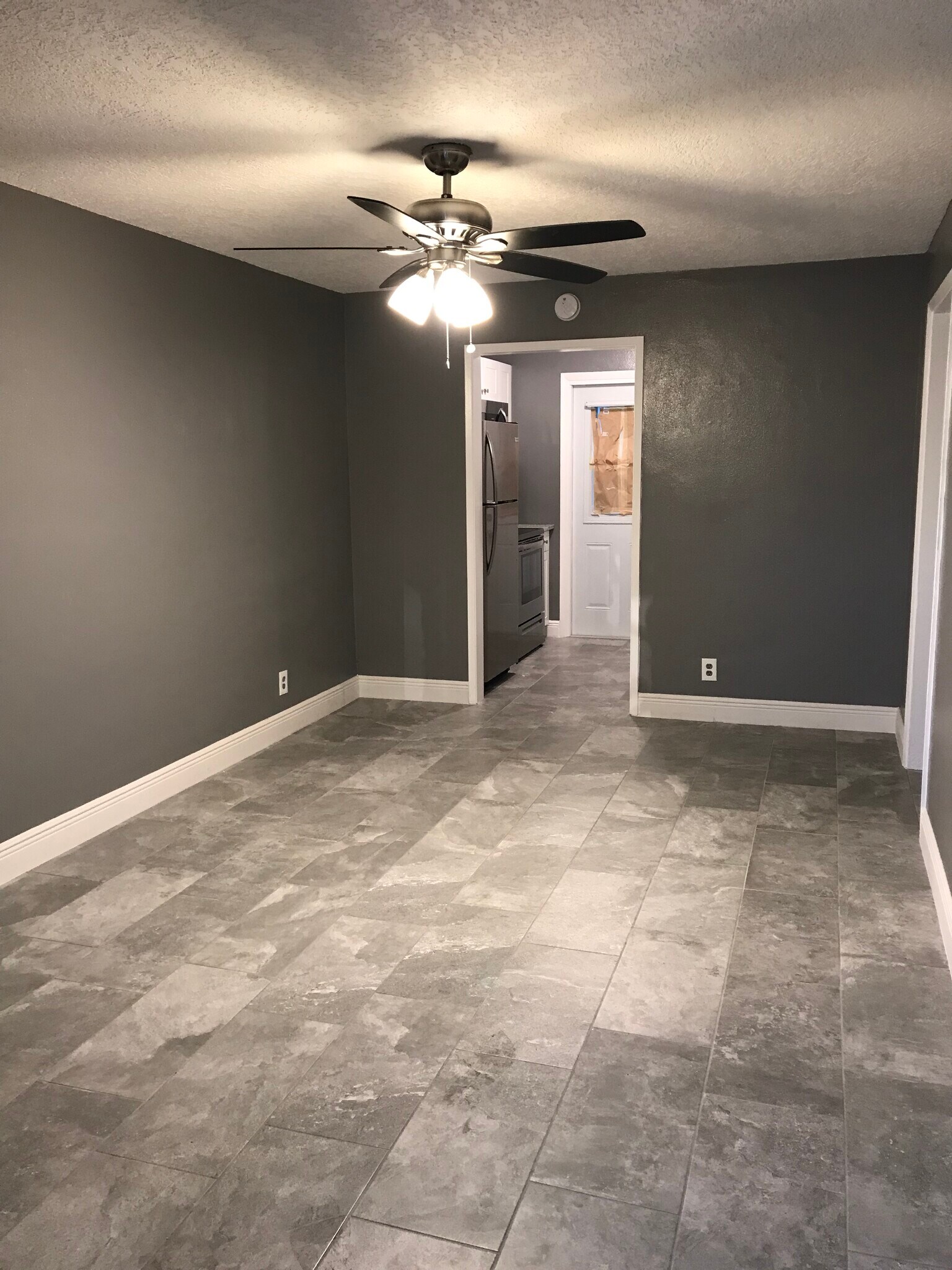 Porcelain floors throughout - 128 NW 13th Avenue