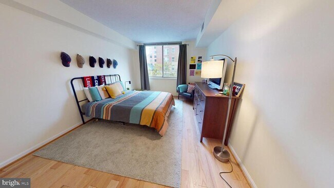 Building Photo - 3835 9th St N