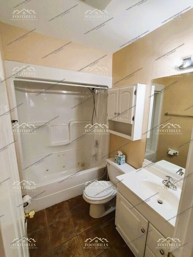 Building Photo - 107 A Cypress Run