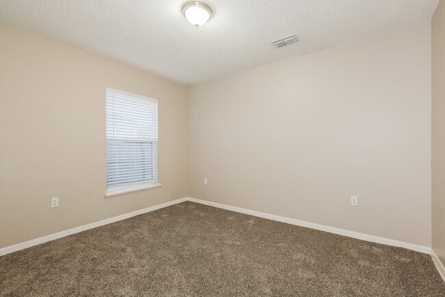 Building Photo - 6422 Tabogi Trail