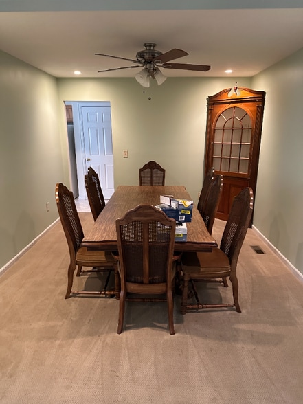 Building Photo - 5511 Benpatrick Ct