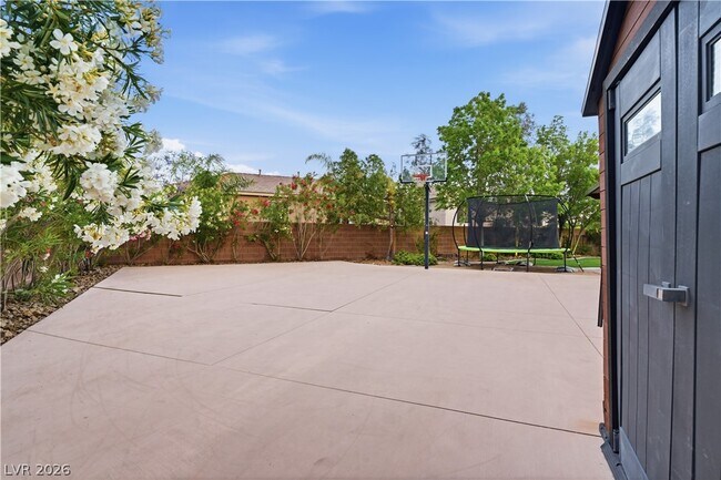 Building Photo - 9801 Turtle Walk Ave