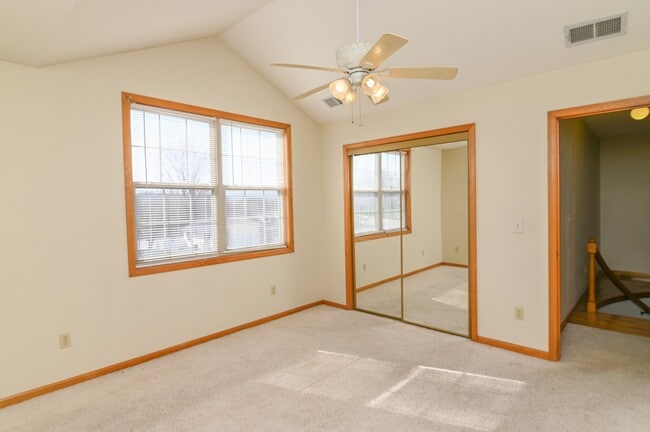 Building Photo - 5204 Deer Ridge