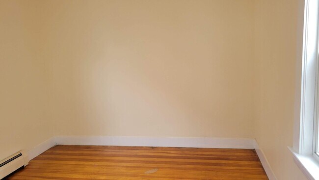 Building Photo - 42-46 School Street