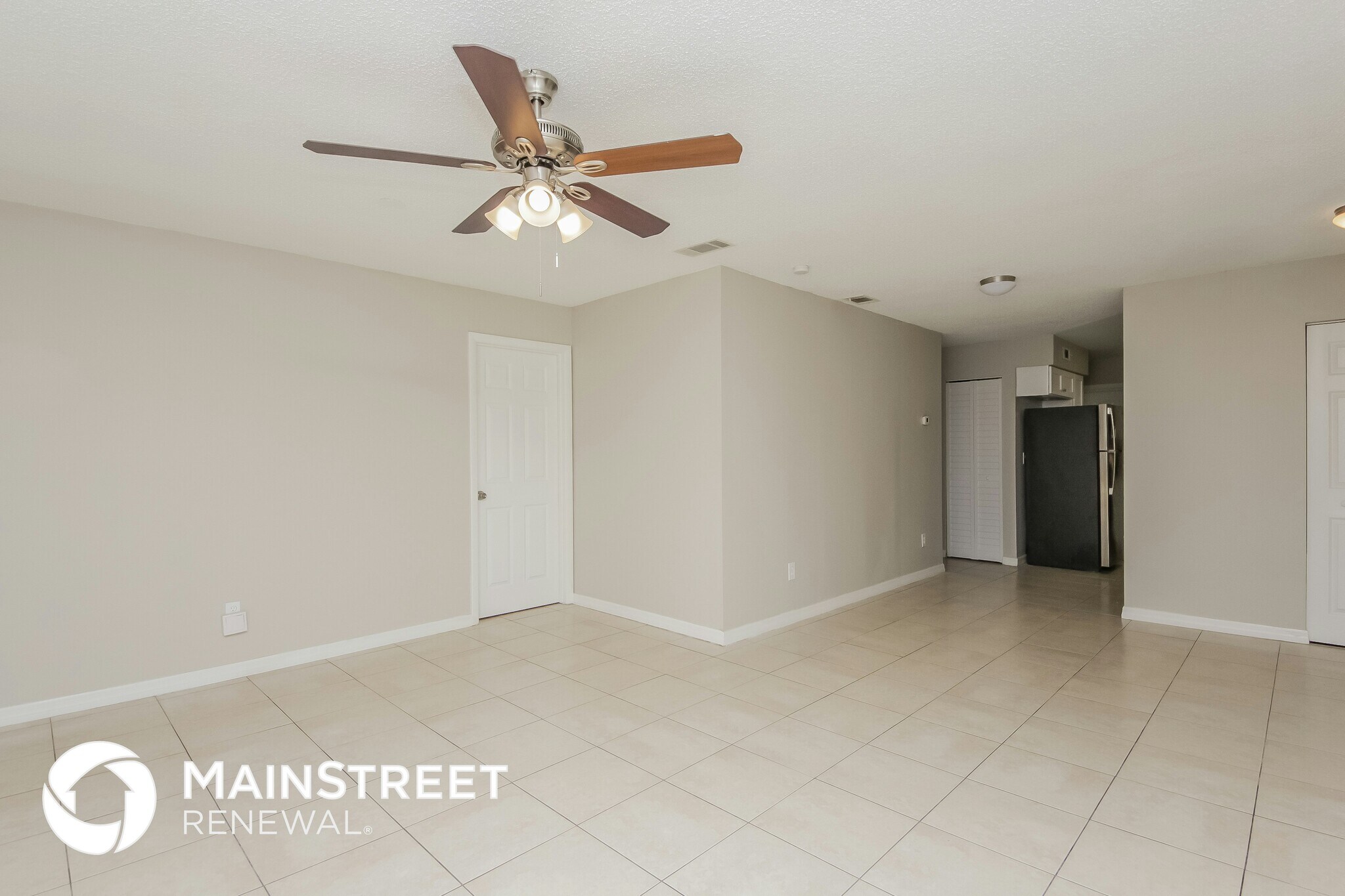 Building Photo - 5312 Wren St