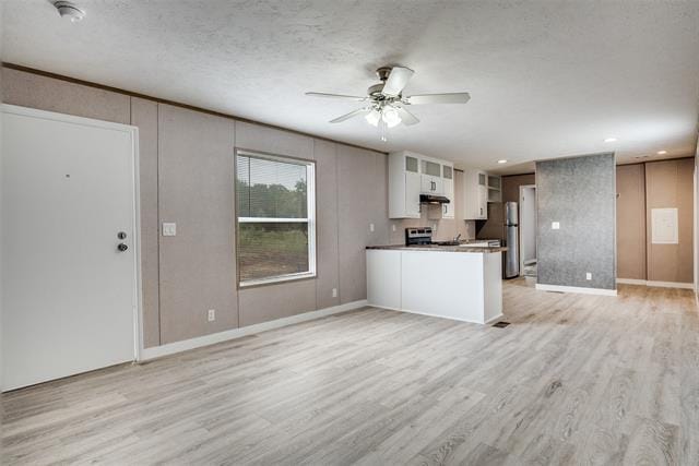 Building Photo - 706 Hedgerow Trail