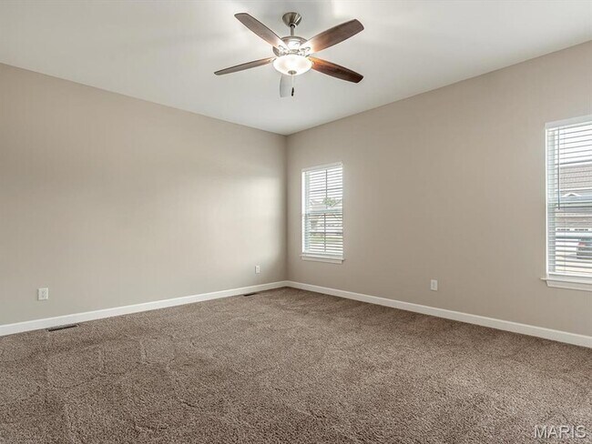 Building Photo - 7010 Monaco Dr