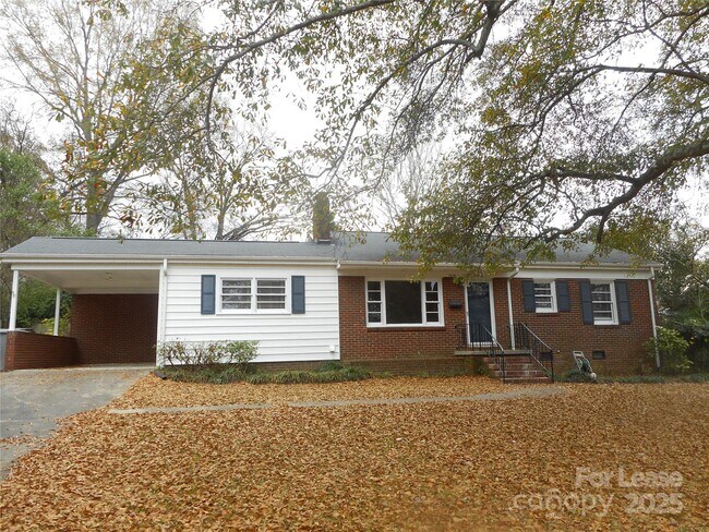 Primary Photo - 1210 Norland Rd