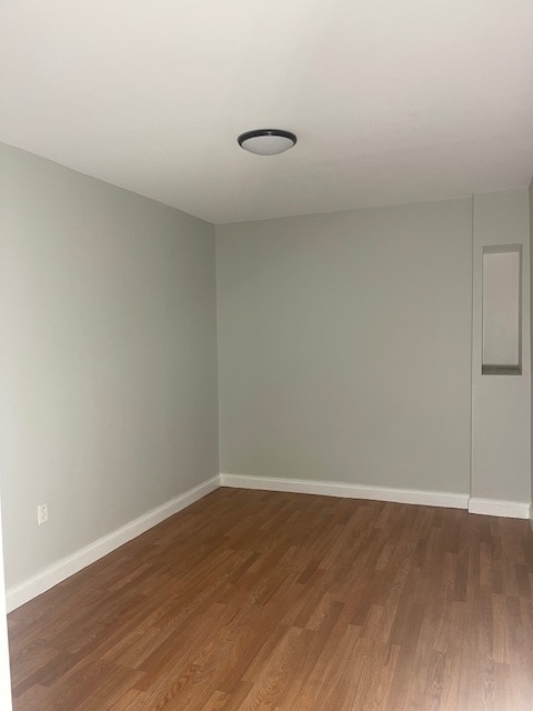 Building Photo - 2438 W 45th Pl