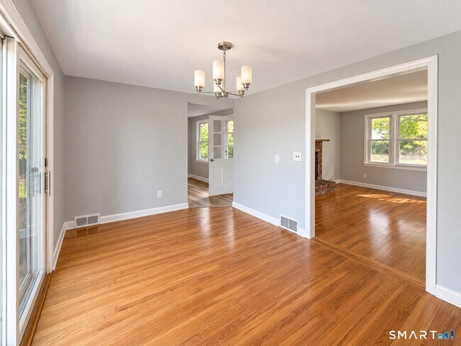 Building Photo - 53 Wilcox Rd