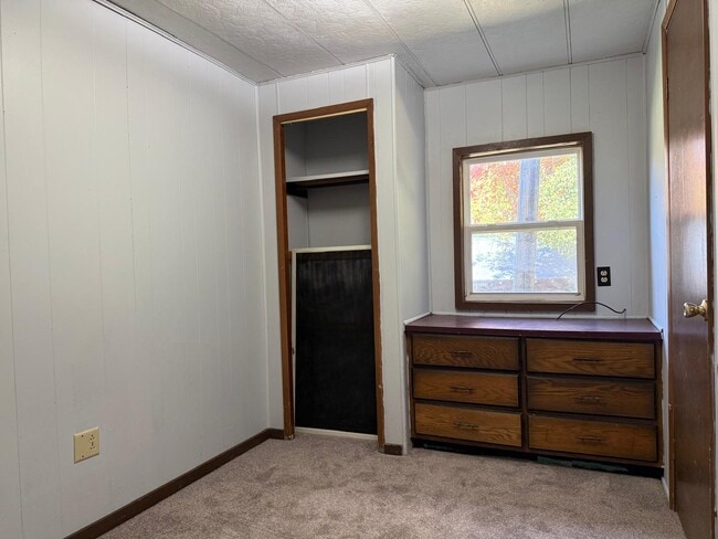 Building Photo - 32387 State Rte 3