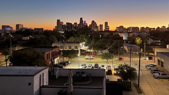 Building Photo - 4114 Delano Pl