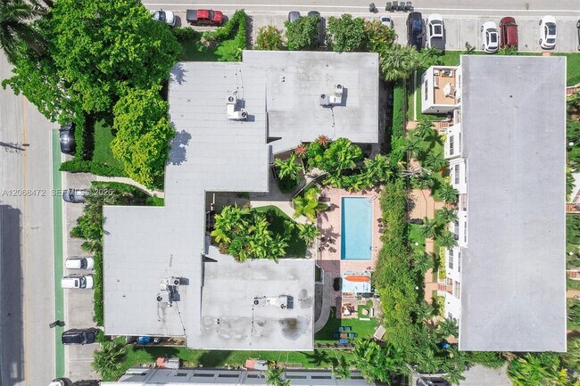 Building Photo - 9400 E Bay Harbor Dr