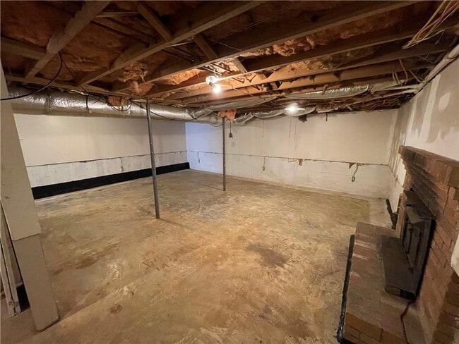Building Photo - 202 Mahaffey Dr