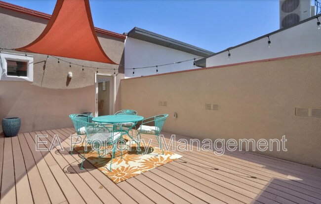 Building Photo - 1419 Coal Ave SW