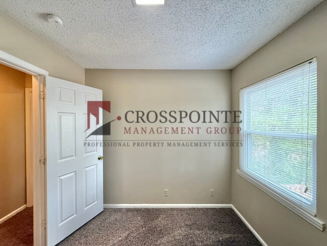 Building Photo - Delmar Dr. 2510/2512