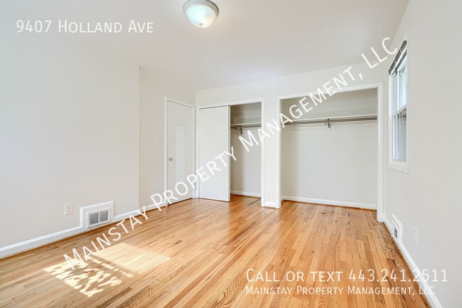 Building Photo - 9407 Holland Ave