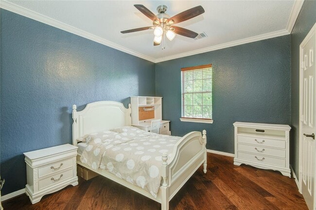 Building Photo - 22315 Claysprings Ln