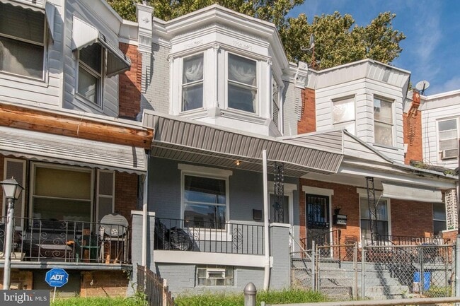 Building Photo - 1436 N Allison St