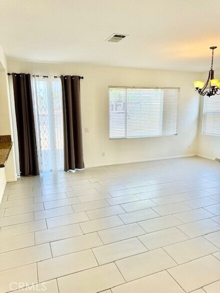 Building Photo - 1562 Cheshire Dr