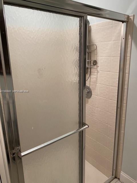 Building Photo - 13647 Barberry Dr