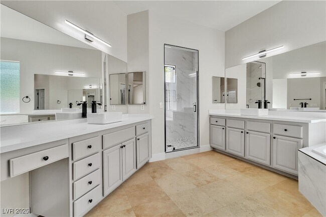 Building Photo - 11621 La Mirago Pl