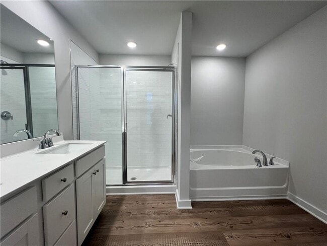 Building Photo - 7313 Mulberry St