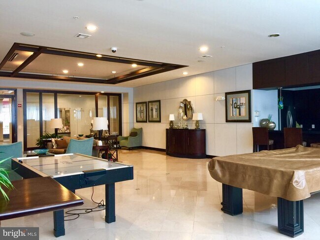 Building Photo - 12001 Market St