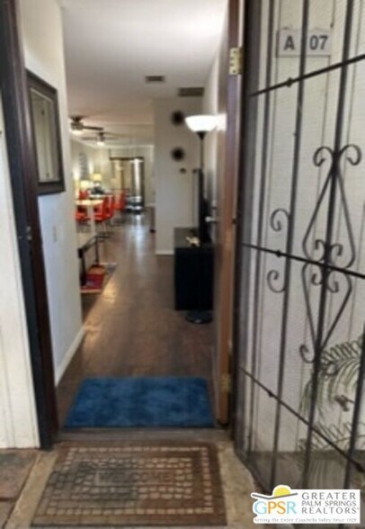 Building Photo - 2810 N Arcadia Ct