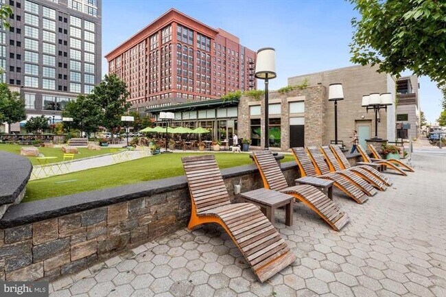 Building Photo - 11800 Old Georgetown Rd