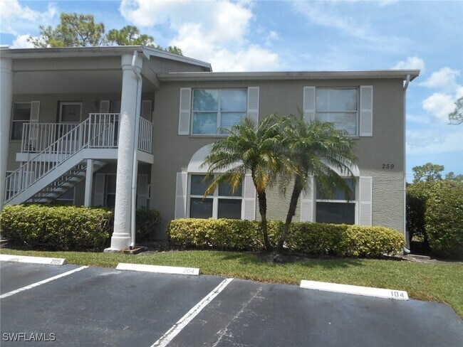 Primary Photo - 259 Quail Forest Blvd