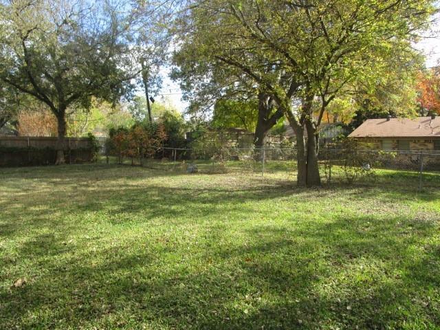 Building Photo - 1210 McDonald Dr