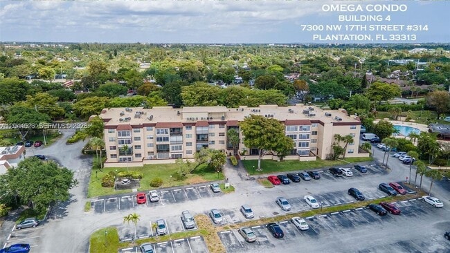 Building Photo - 7300 NW 17th St