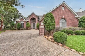 Building Photo - 16 Kelliwood Ct Cir