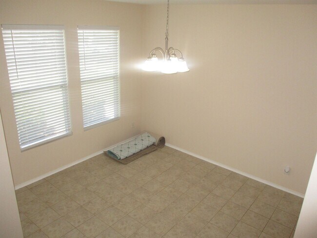 Building Photo - 156 Olde Towne Way