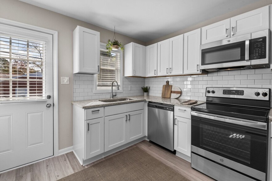 Interior Photo - Longview Village Apartments