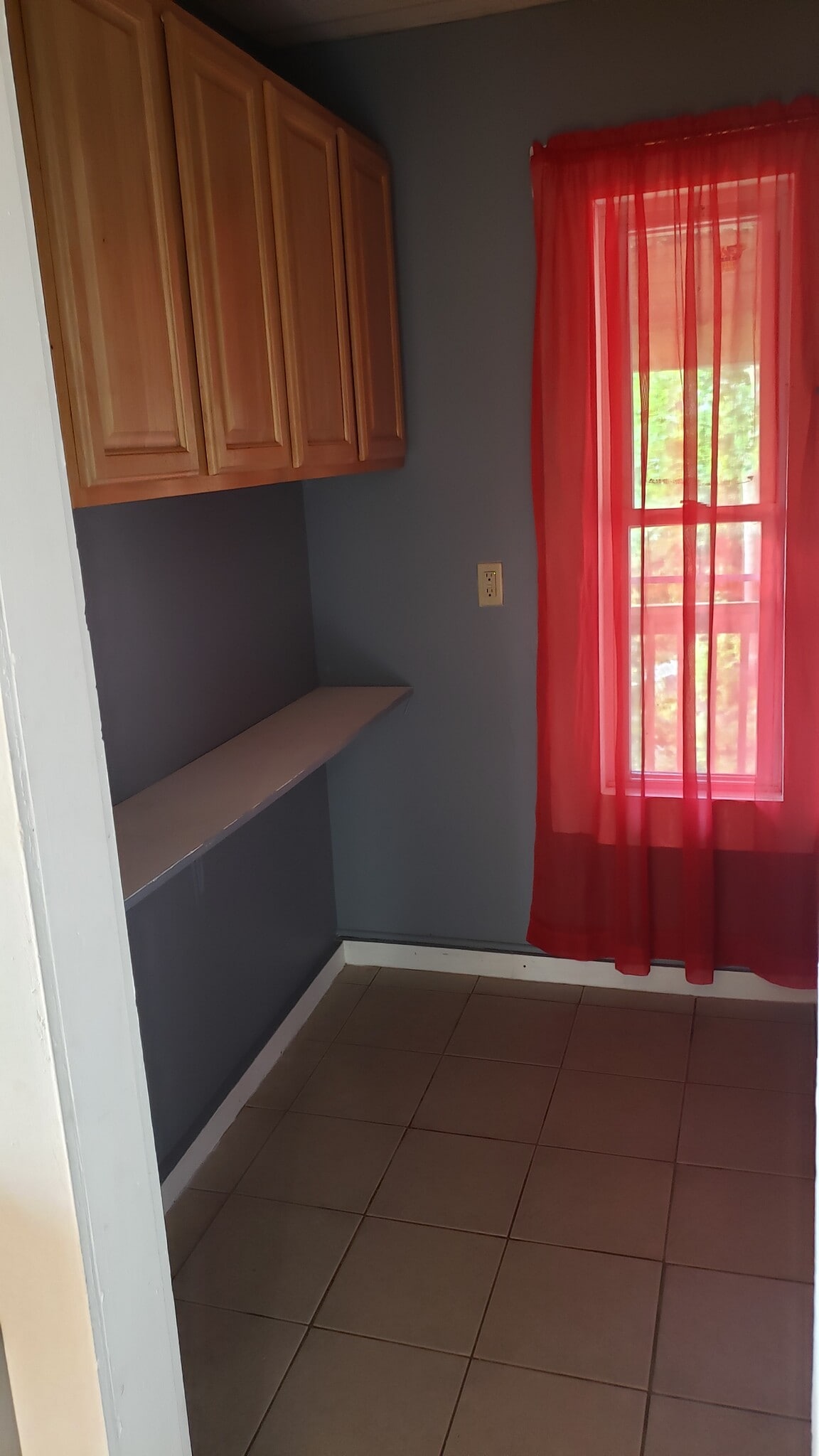 pentry - 23 Shelby St