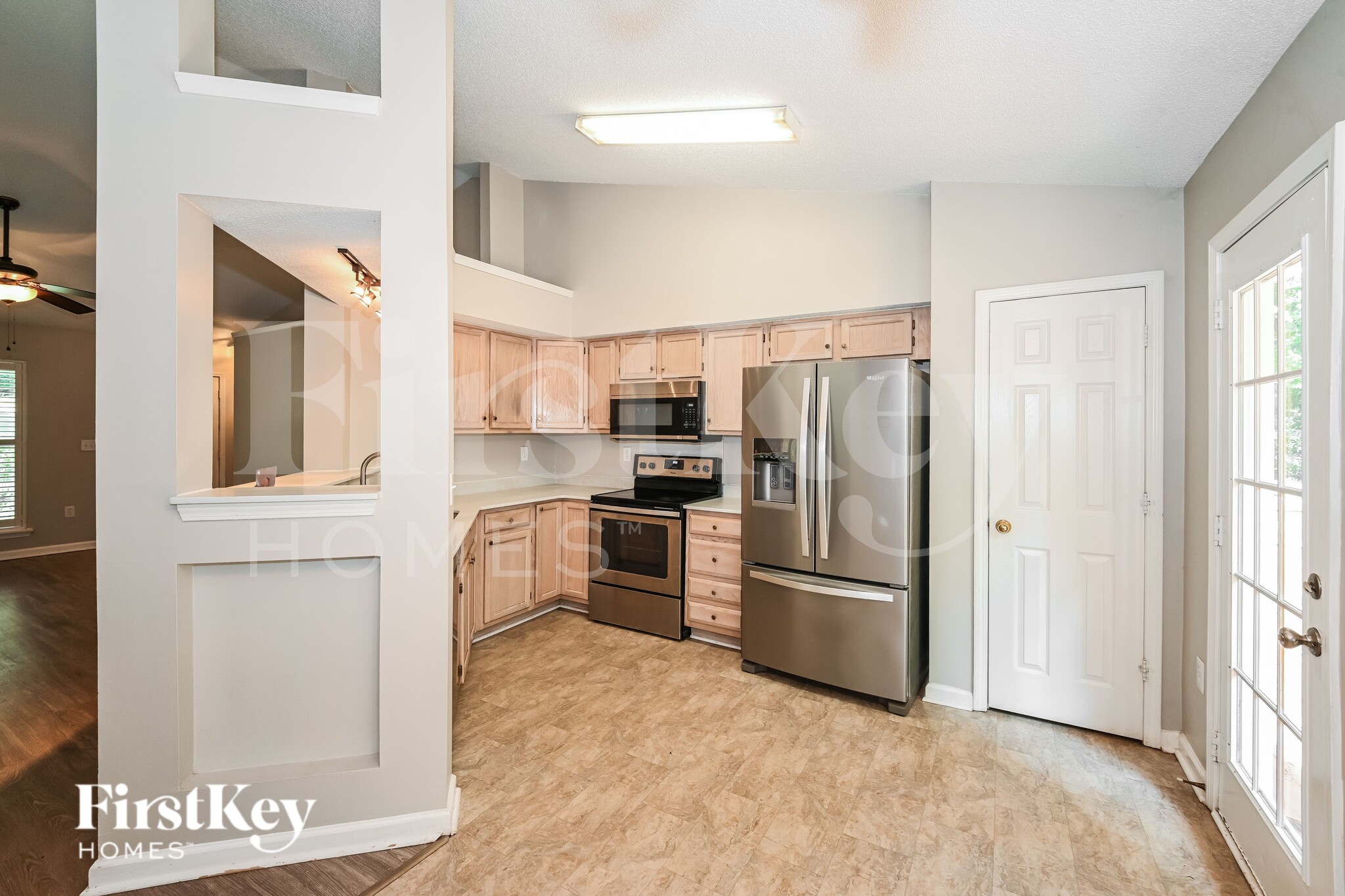 Building Photo - 16126 Amber Field Dr