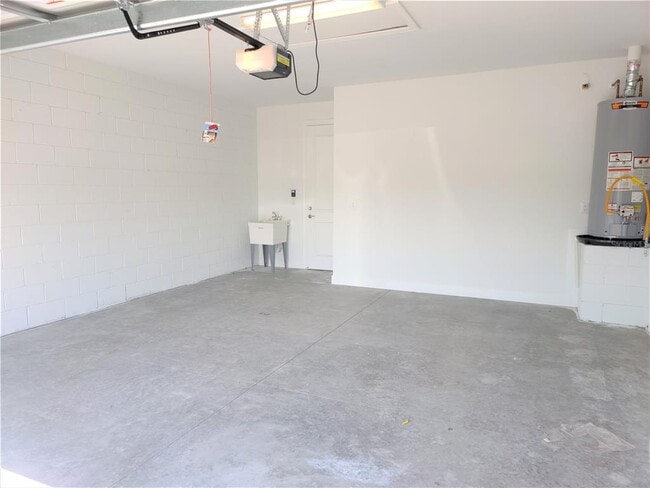 Building Photo - 14558 Mossy Pine Ct