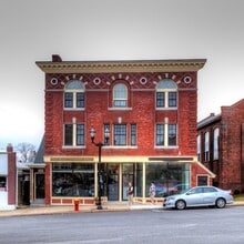 Building Photo - 15 Washington St