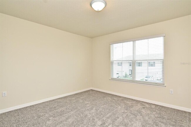 Building Photo - 3101 Emerald Acrs Ln