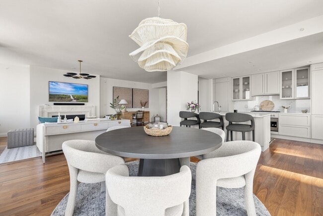 Building Photo - 110 New Sudbury St