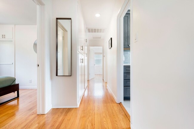 Building Photo - South of Conant 3 Bedroom, 1 Bath Home on over 5000 Square Feet, an entertainers dream!