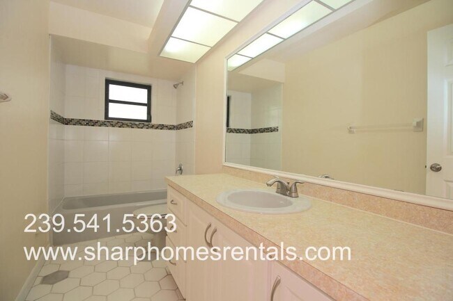 Building Photo - 7464 Pebble Beach Rd