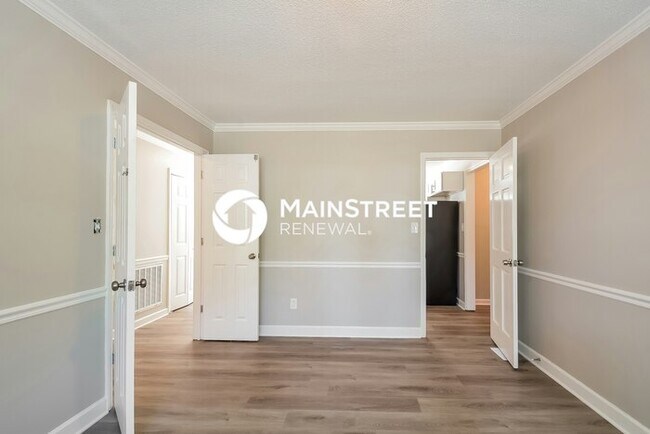 Building Photo - 3 Bedroom Pet-Friendly Home in WAKE FOREST...