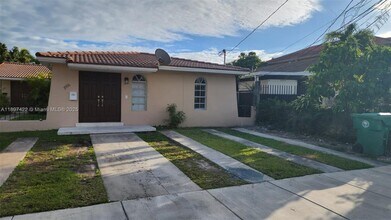 Building Photo - 3506 SW 23rd Terrace