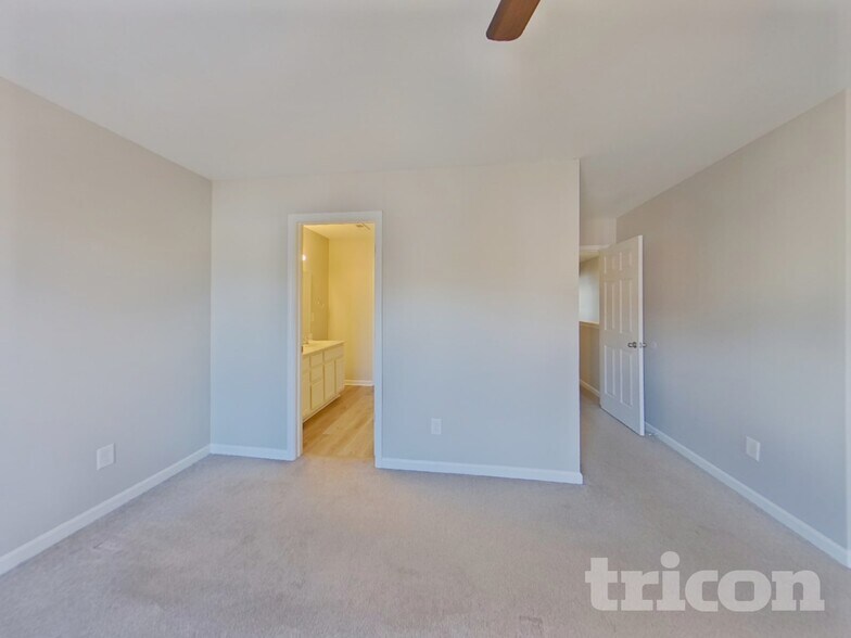 Building Photo - 1152 Rabon Pond Dr