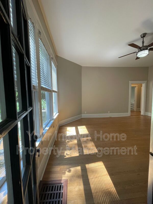 Building Photo - 156 Waverly Way NE