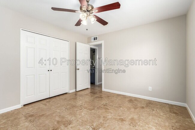 Building Photo - 103 S McKemy St